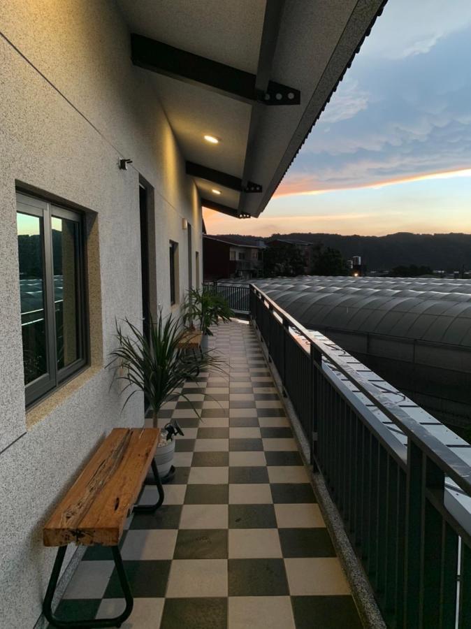 鄉間小路 Home 備有專屬停車場 Zhushan Eksteriør billede